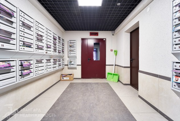 Фото 1-комн. квартира рядом со ст. метро Каменная Горка.  — 25