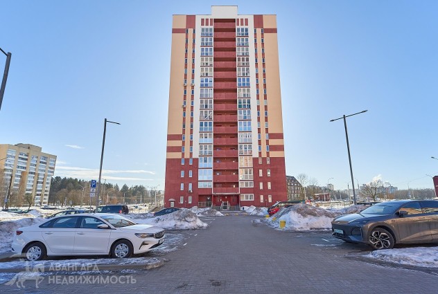 Фото 1-комн. квартира рядом со ст. метро Каменная Горка.  — 31