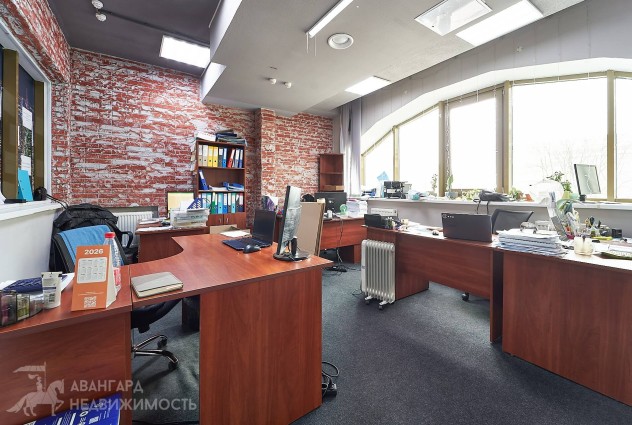 Фото Аренда просторного офиса рядом с метро в БЦ «Титан» — 9