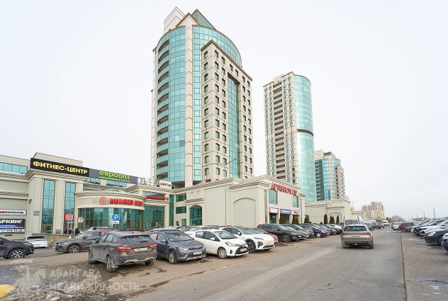 Фото Аренда просторного офиса рядом с метро в БЦ «Титан» — 37