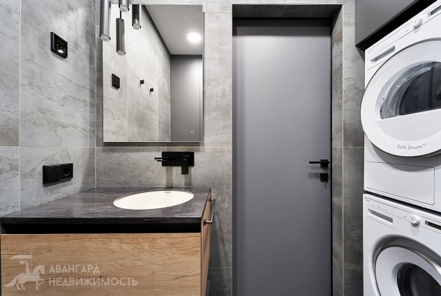 Фото Продается квартира с дизайнерским ремонтом — 55