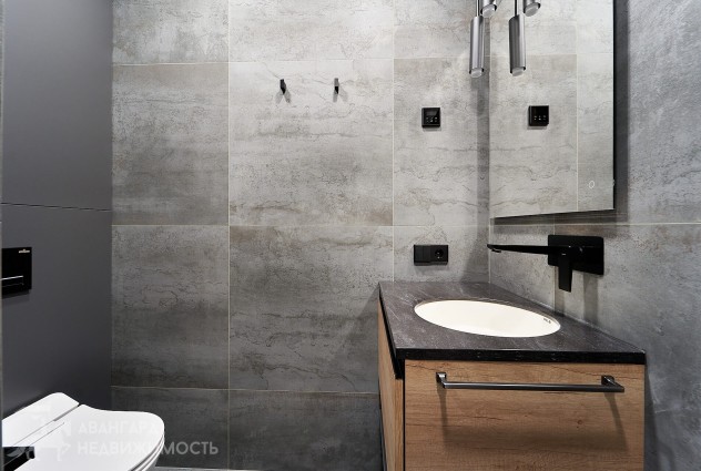 Фото Продается квартира с дизайнерским ремонтом — 57