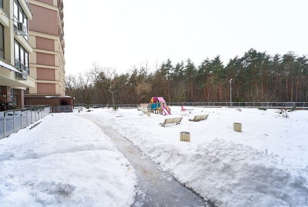 Фото Продается квартира с дизайнерским ремонтом — 87