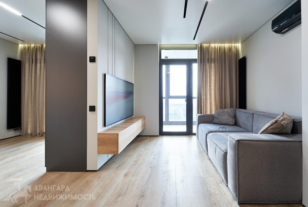 Фото Продается квартира с дизайнерским ремонтом — 11