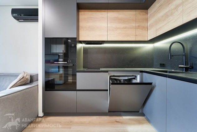 Фото Продается квартира с дизайнерским ремонтом — 13