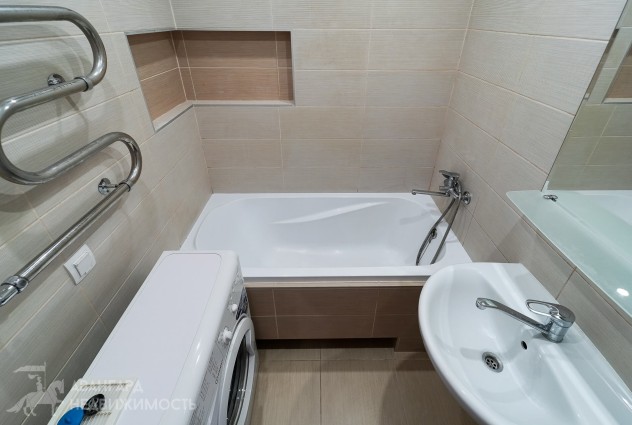 Фото Продажа уютной, светлой двухкомнатной квартиры по пр.Рокоссовского! — 17