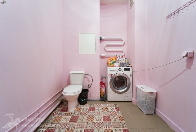 Фото 3 ком. квартира улучшенной планировки, станция метро «Уручье». — 35