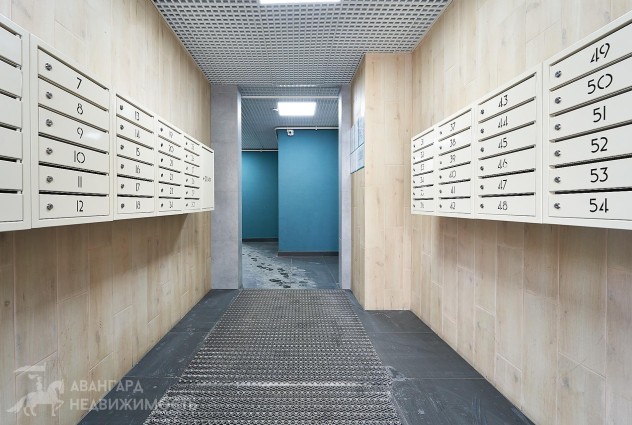 Фото 3 ком. квартира улучшенной планировки, станция метро «Уручье». — 43