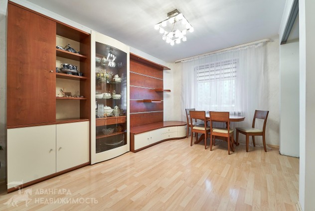 Фото 4-комнатная квартира с отличным ремонтом ул. Парниковая, 9 — 13