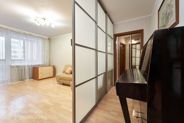 Фото 4-комнатная квартира с отличным ремонтом ул. Парниковая, 9 — 15