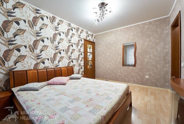 Фото 4-комнатная квартира с отличным ремонтом ул. Парниковая, 9 — 33