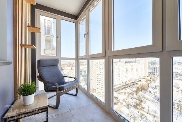 Фото Евротрёшка с ремонтом в центре. Выгодная локация! — 7