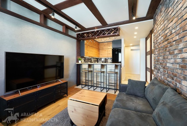 Фото Евротрёшка с ремонтом в центре. Выгодная локация! — 13