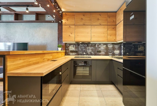 Фото Евротрёшка с ремонтом в центре. Выгодная локация! — 19