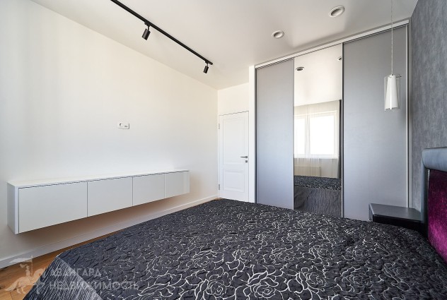 Фото Евротрёшка с ремонтом в центре. Выгодная локация! — 27