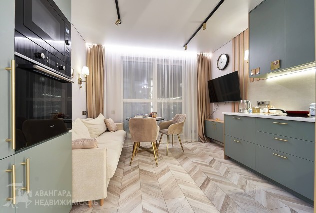 Фото Продается 4-х комнатная квартира в Минск Мир — 1