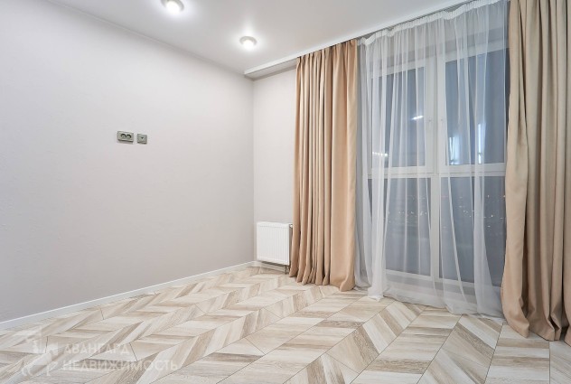 Фото Продается 4-х комнатная квартира в Минск Мир — 11