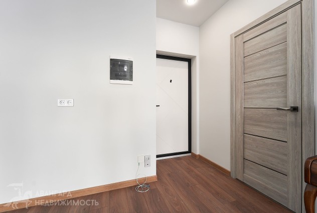 Фото 1-ая квартира с ремонтом в жилом комплексе «Minsk World» — 11