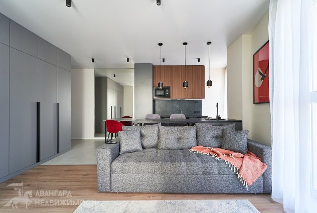 Фото 2-комнатная с отличным ремонтом на 24-м этаже — 1