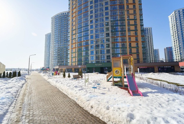 Фото 2-комнатная с отличным ремонтом на 24-м этаже — 49