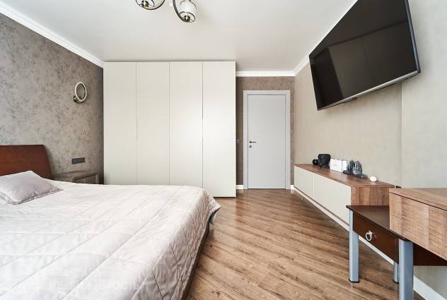 Фото Просторная квартира с ремонтом рядом с Лошицким парком! — 5