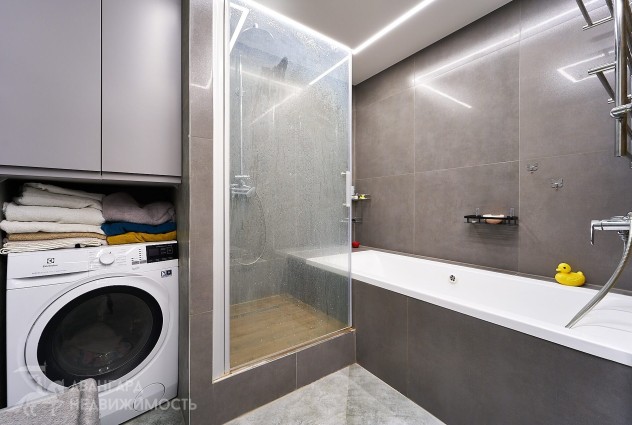 Фото Просторная квартира с ремонтом рядом с Лошицким парком! — 39