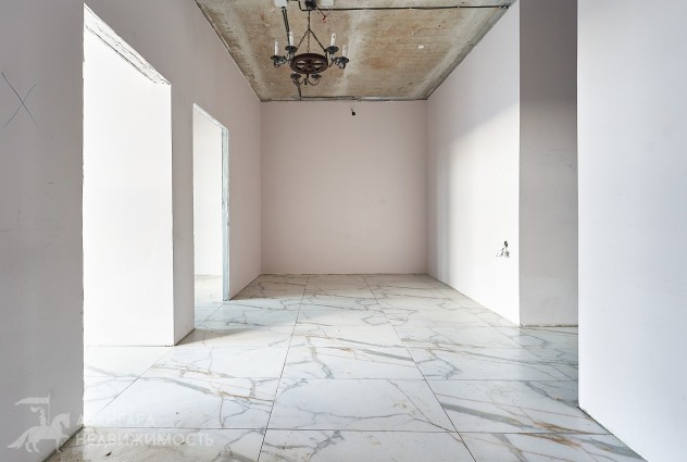 Фото 2-ком. панорамная квартира с потолками 3 м — 23