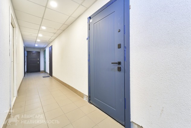 Фото 2-ком. панорамная квартира с потолками 3 м — 27