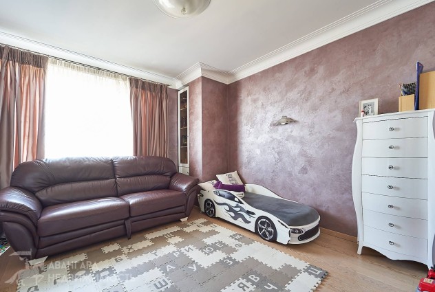 Фото Места хватит всем! Солидные метры в надежном доме.  — 61