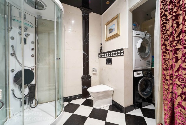 Фото Места хватит всем! Солидные метры в надежном доме.  — 65