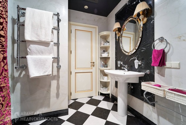 Фото Места хватит всем! Солидные метры в надежном доме.  — 69