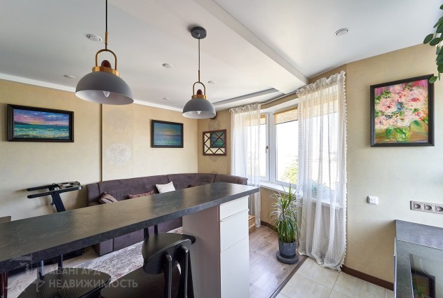 Фото 2-комнатная квартира с отличным ремонтом ул. Бумажкова 37А — 9