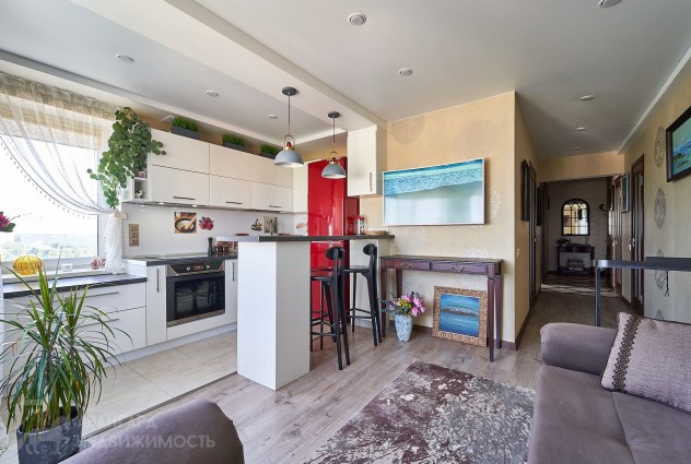 Фото 2-комнатная квартира с отличным ремонтом ул. Бумажкова 37А — 13