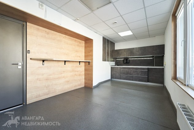 Фото Аренда офисов в бизнес-центре по улице Жуковского — 15