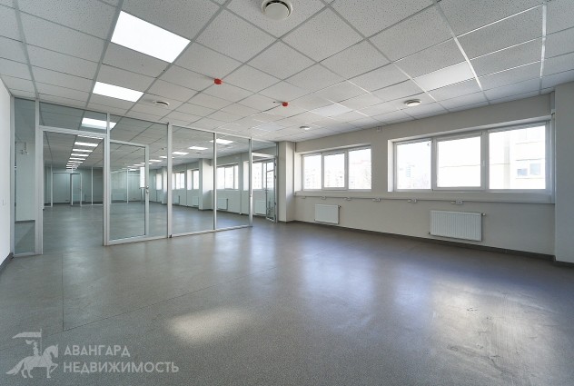 Фото Аренда офисов в бизнес-центре по улице Жуковского — 35