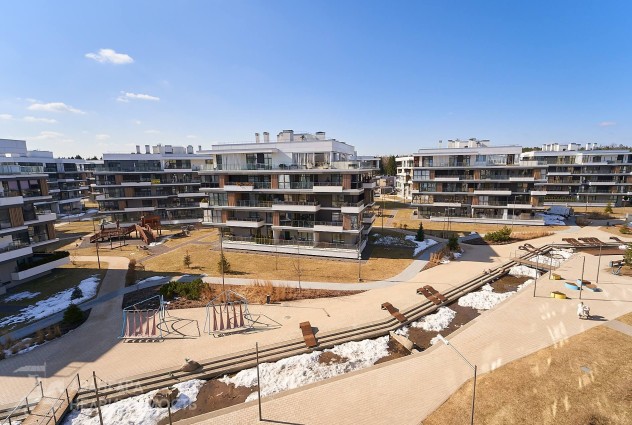 Фото 2 ком. квартира с террасой и камином — 9