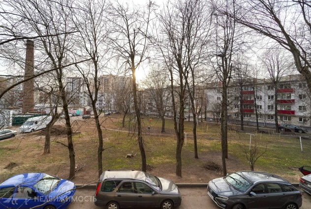 Фото  4 минуты до метро: светлая 2-комнатная в доме после капремонта — 11