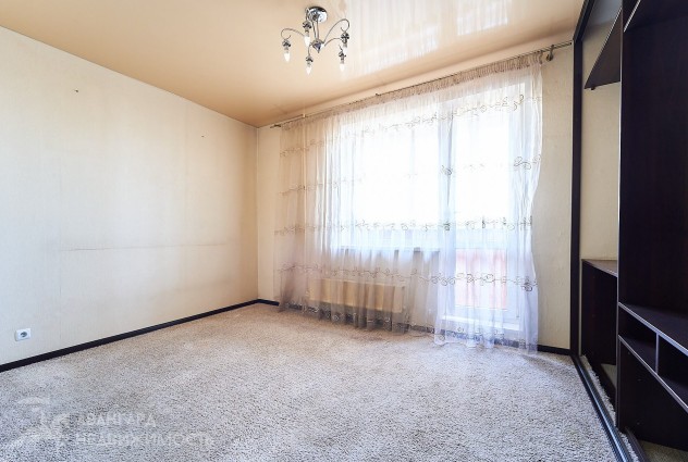 Фото Рядом метро! Квартира для дружной семьи — 3