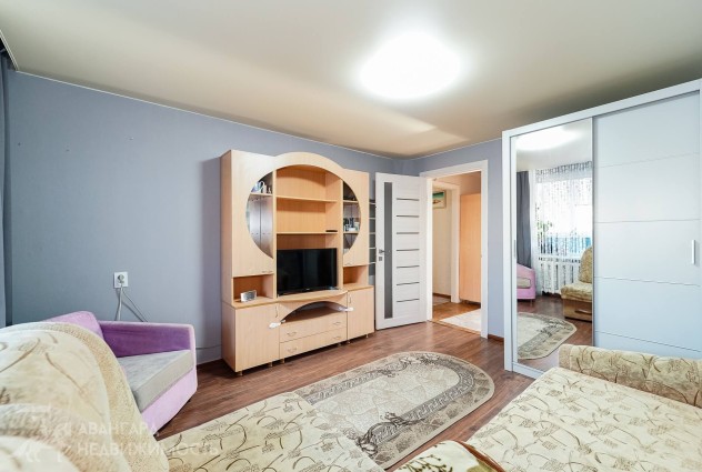 Фото 4 комнатная квартира в 15 минут от метро Могилевская. — 1