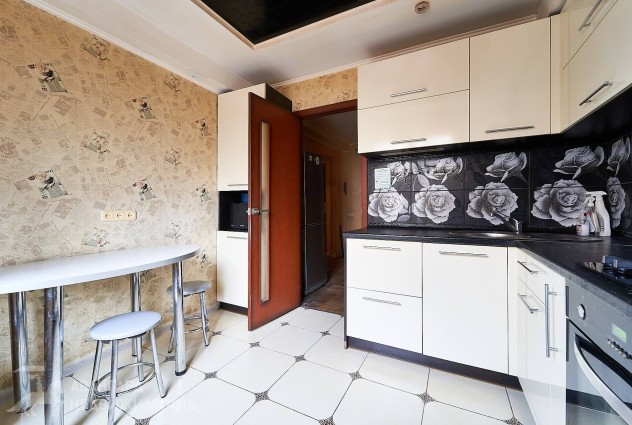 Фото Продаётся 3-комнатная квартира по адресе ул. Асаналиева, 4 — 5