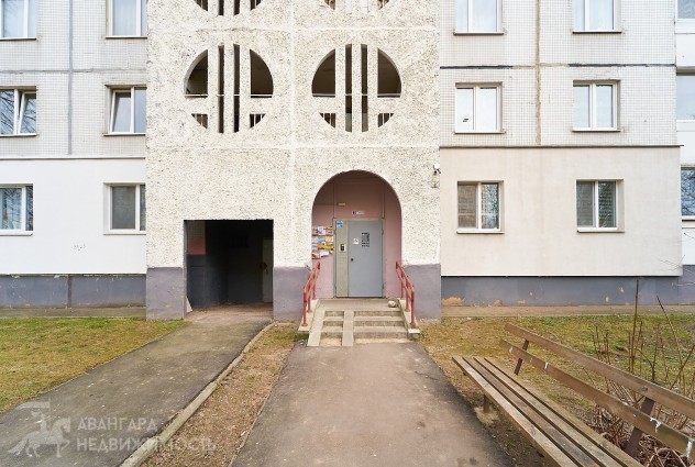 Фото Продаётся 3-комнатная квартира по адресе ул. Асаналиева, 4 — 43