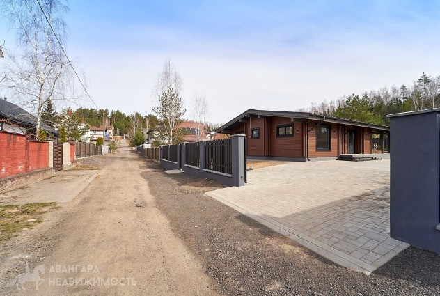 Фото Просторный и современный дом в ст Узборье-Строй  — 3