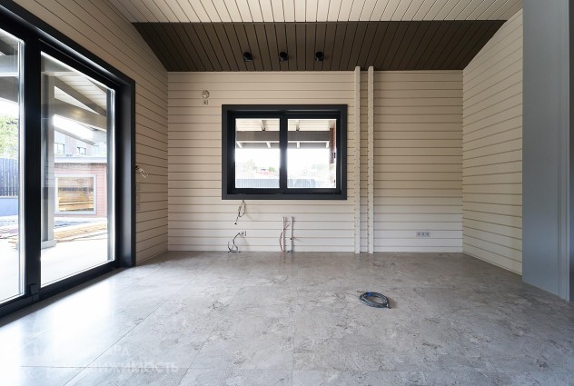 Фото Просторный и современный дом в ст Узборье-Строй  — 15