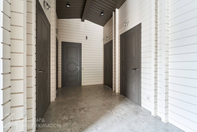 Фото Просторный и современный дом в ст Узборье-Строй  — 31