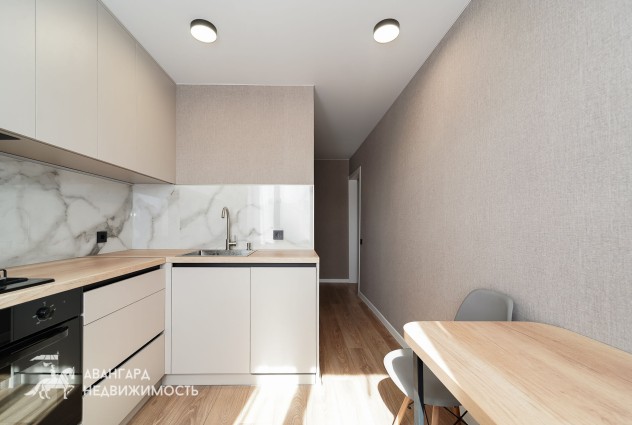 Фото 2-комн. квартира с современным новым ремонтом по адресу: пр-т. Газеты Звязда.4/3 — 3