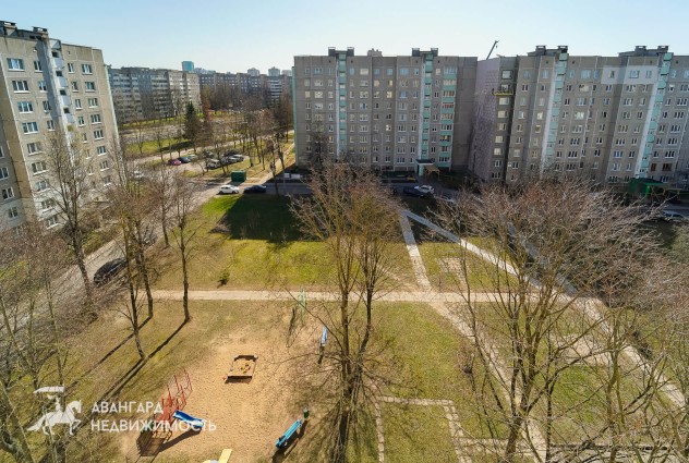 Фото 2-комн. квартира с современным новым ремонтом по адресу: пр-т. Газеты Звязда.4/3 — 39