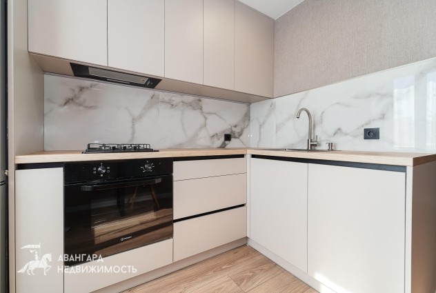 Фото 2-комн. квартира с современным новым ремонтом по адресу: пр-т. Газеты Звязда.4/3 — 7