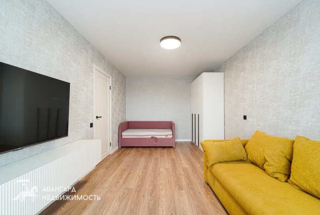 Фото 2-комн. квартира с современным новым ремонтом по адресу: пр-т. Газеты Звязда.4/3 — 15