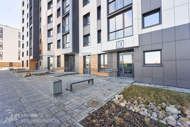 Фото Трех комнатная квартира в ЖК «Левада» по адресу ул. Нововиленская, 61 — 35