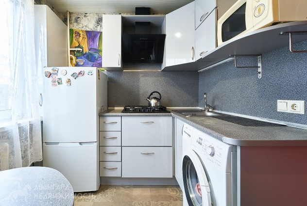 Фото Продается уютная двухкомнатная квартира — 21